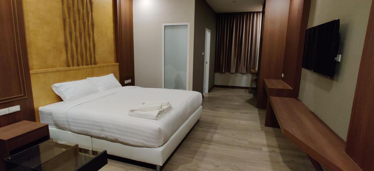 หอพัก ทูเอ็มเพลส 2M Place Apartment Ban Khlong Nung 外观 照片